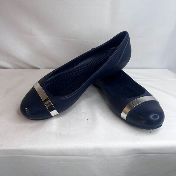 CROCS Navy Blue Silver Mirror Cap Toe Slip On Ballet Flat Size W8 - Picture 6 of 11